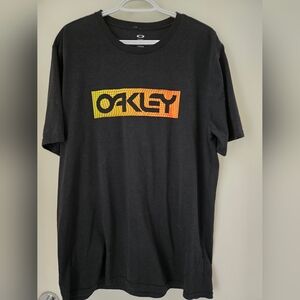 Mens Oakley TShirt